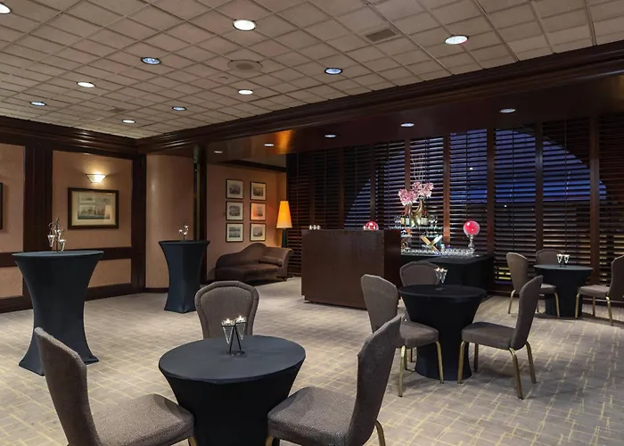 Metropolitan Hotel Vancouver By Marriott